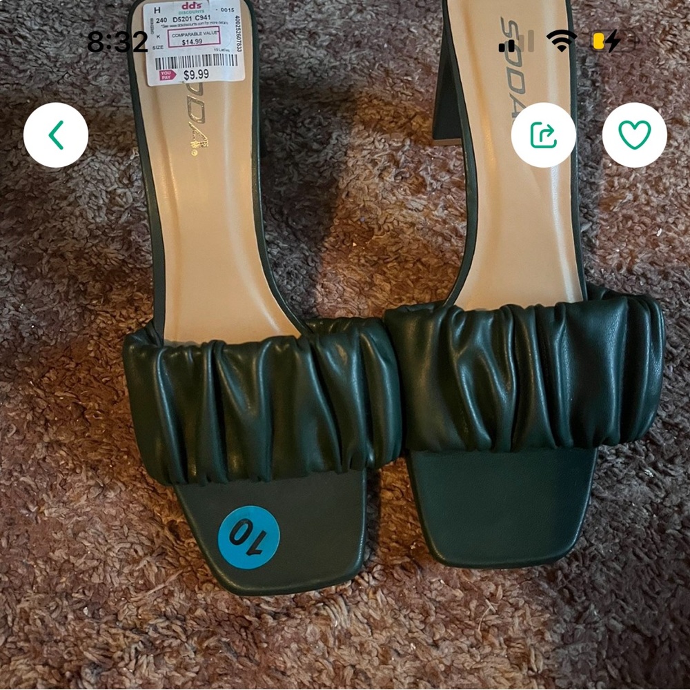 Emerald heels